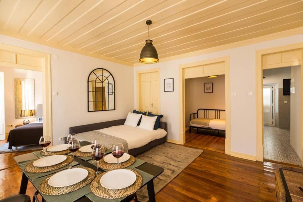 Appartement Ola Lisbon - Castelo IV Extérieur photo